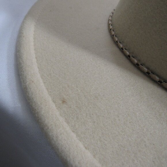 TORRID WOOL HAT Sz 8 LARGE - Picture 5 of 5